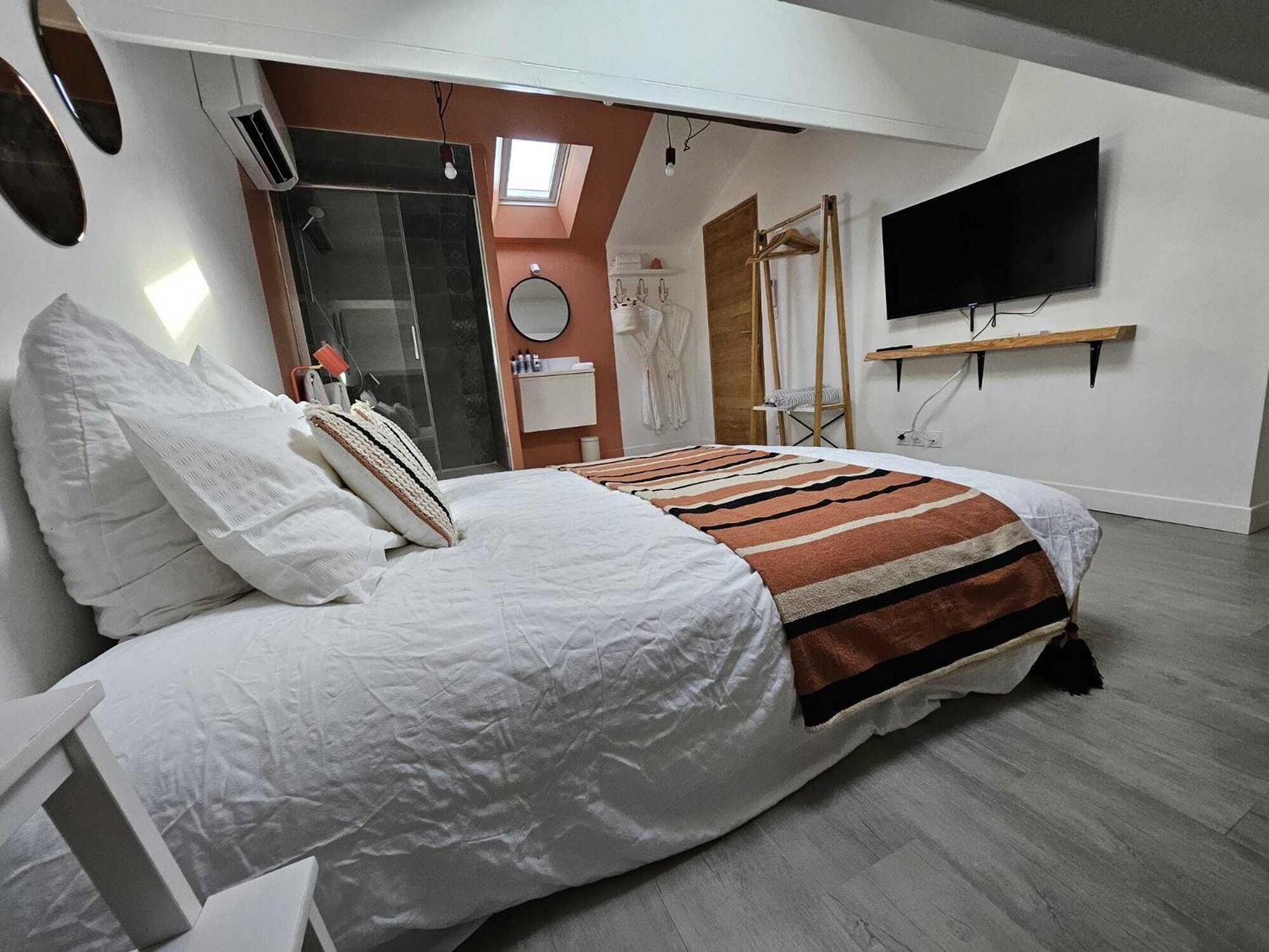 La Maison Grivolas Appartements Et Maison D'Hotes Avignon Room photo